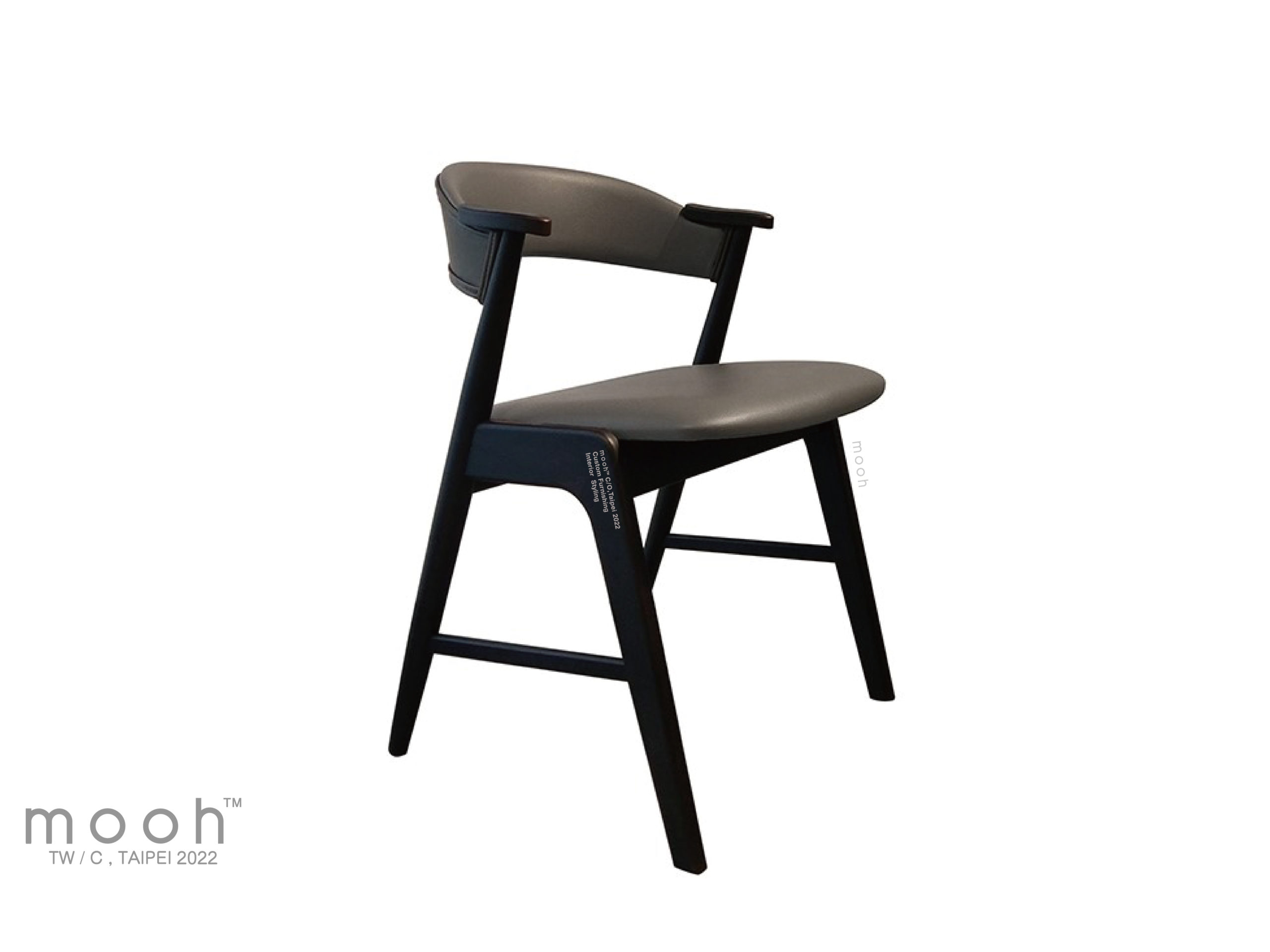 mooh Living 柏塔｜扶手餐椅